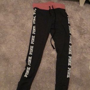 Victoria’s Secret Pink leggings